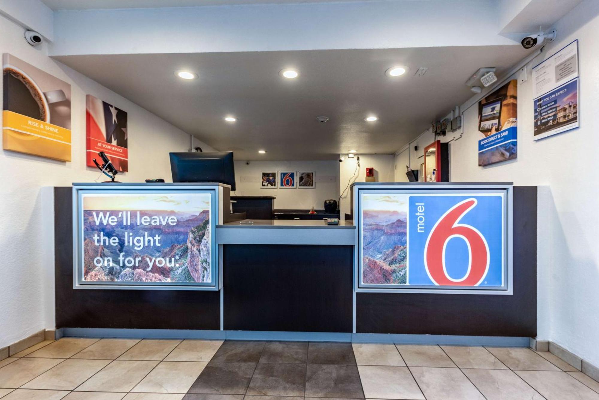 Motel 6-North Richland Hills, Tx Zewnętrze zdjęcie