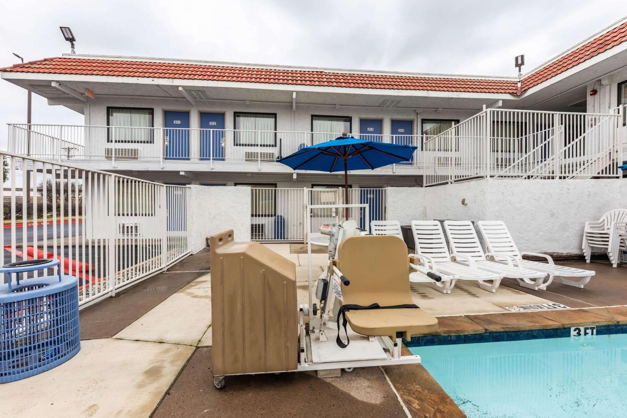 Motel 6-North Richland Hills, Tx Zewnętrze zdjęcie
