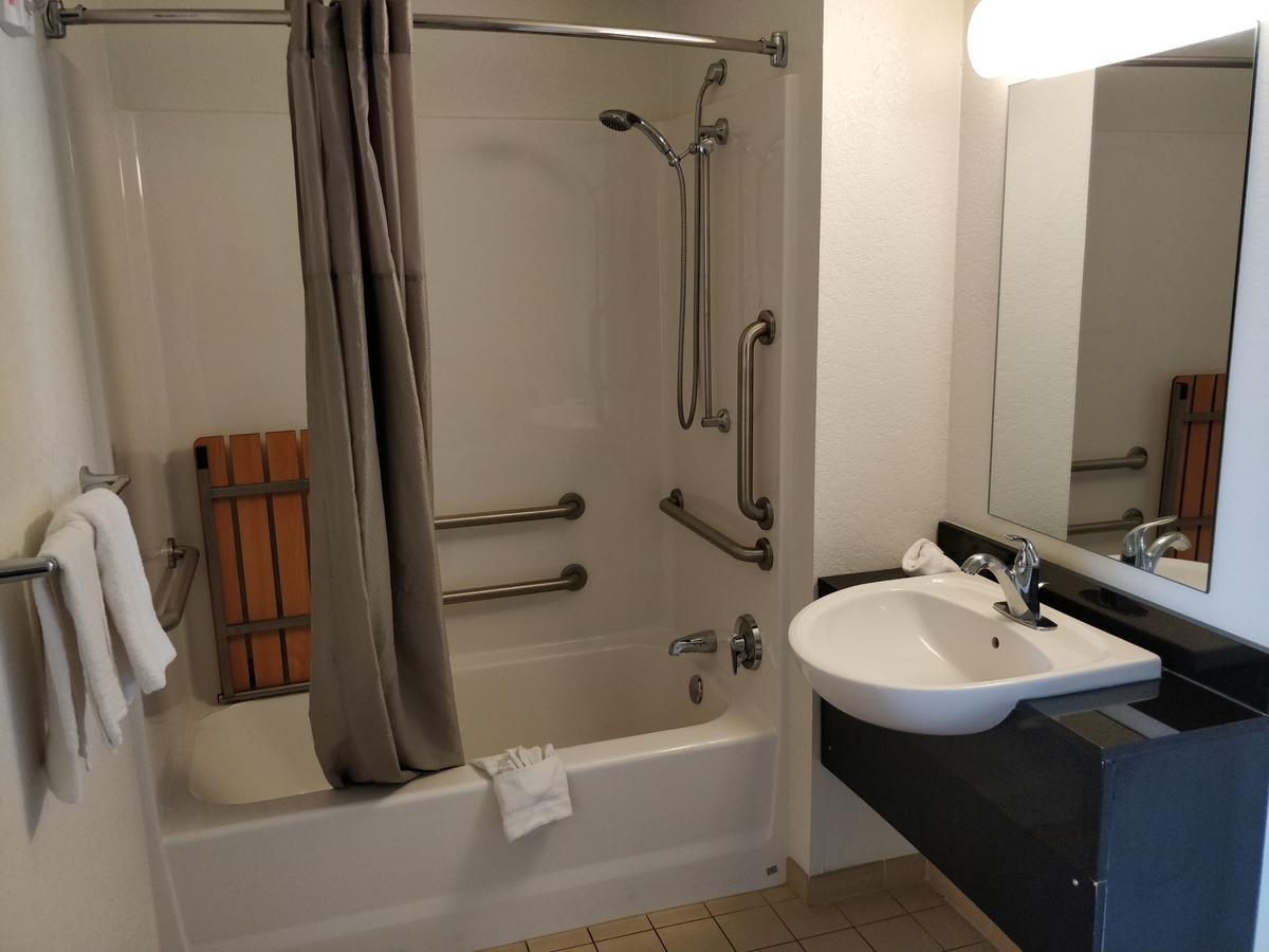 Motel 6-North Richland Hills, Tx Zewnętrze zdjęcie