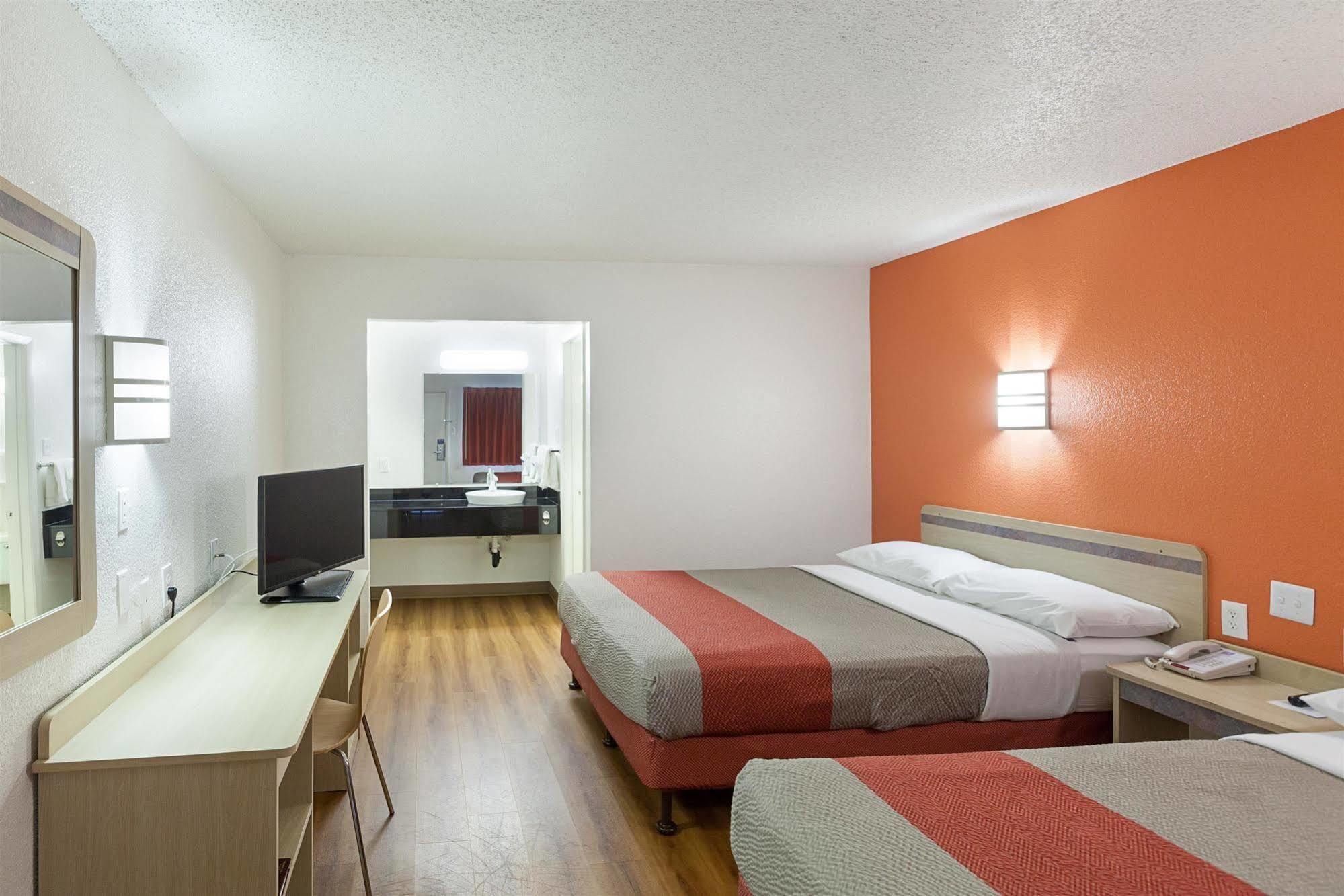 Motel 6-North Richland Hills, Tx Zewnętrze zdjęcie