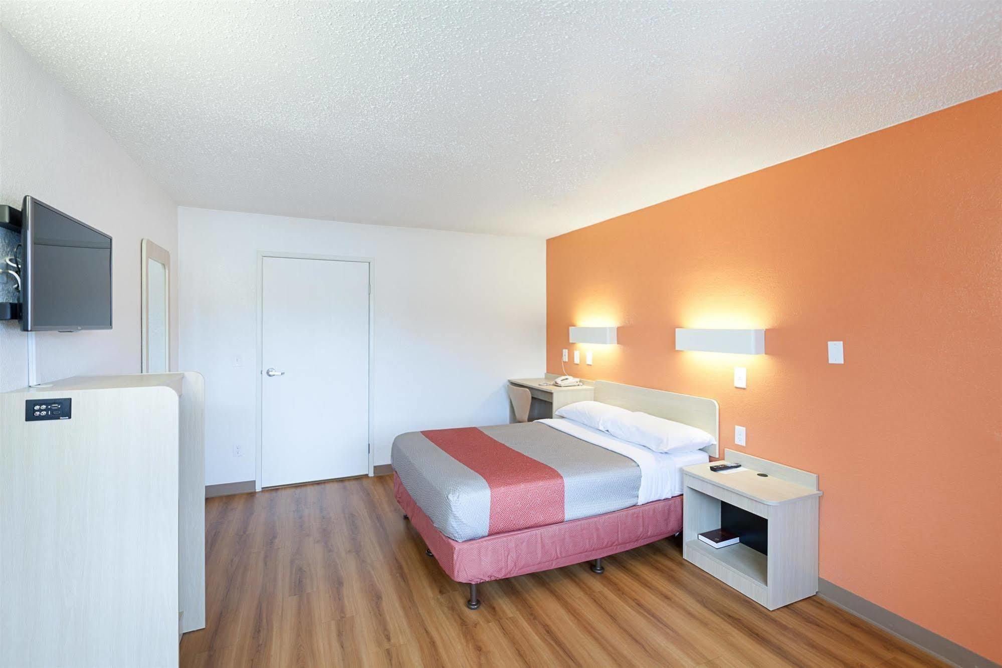 Motel 6-North Richland Hills, Tx Zewnętrze zdjęcie