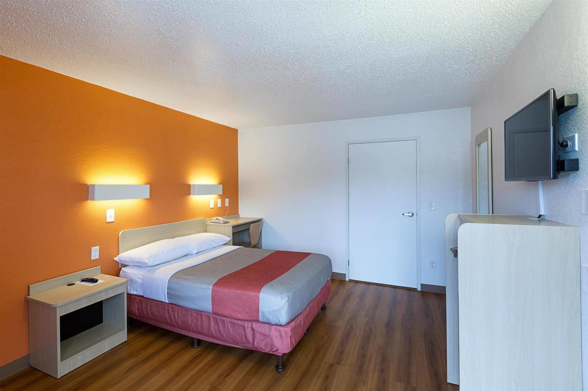 Motel 6-North Richland Hills, Tx Zewnętrze zdjęcie