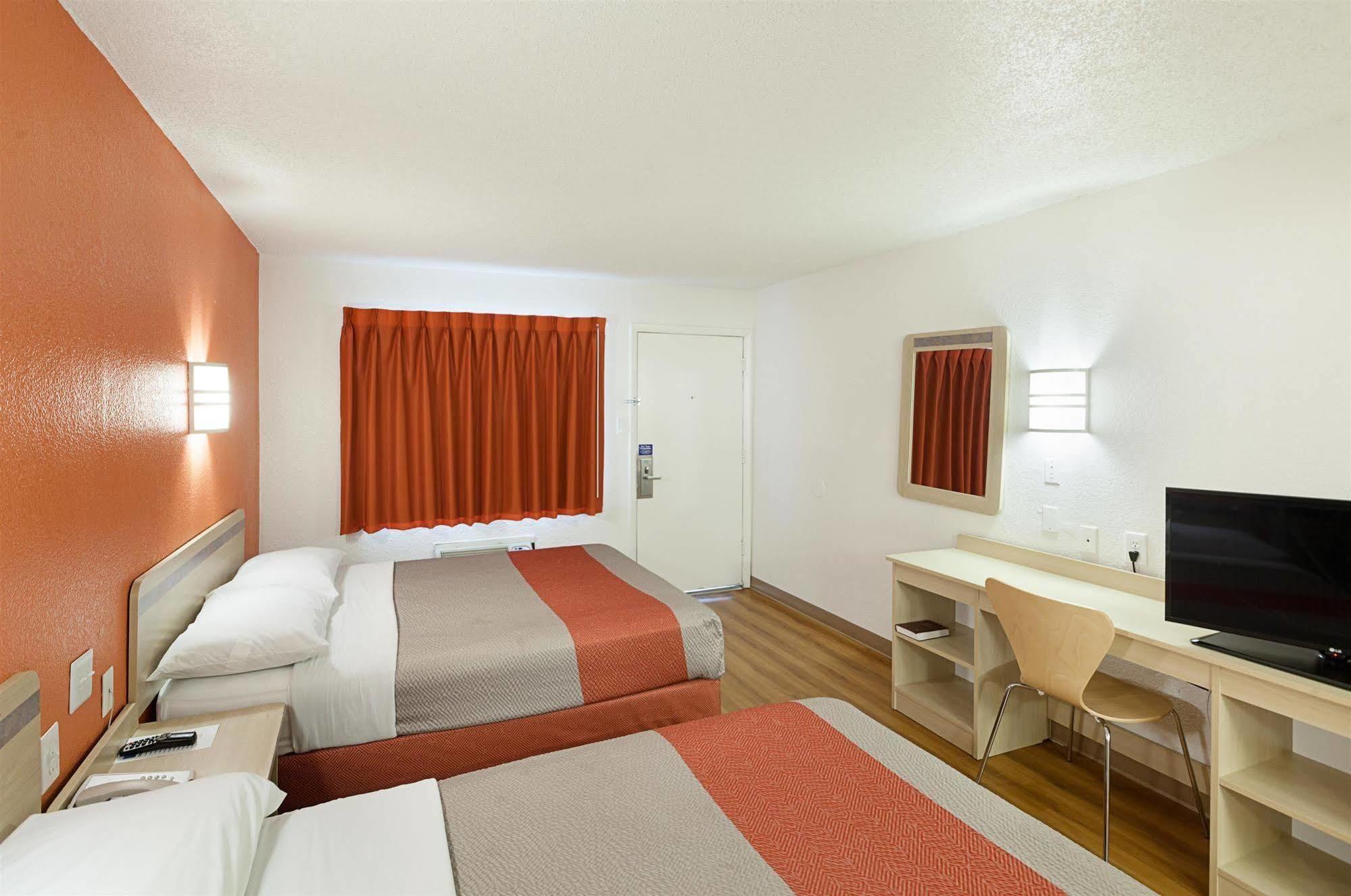 Motel 6-North Richland Hills, Tx Zewnętrze zdjęcie