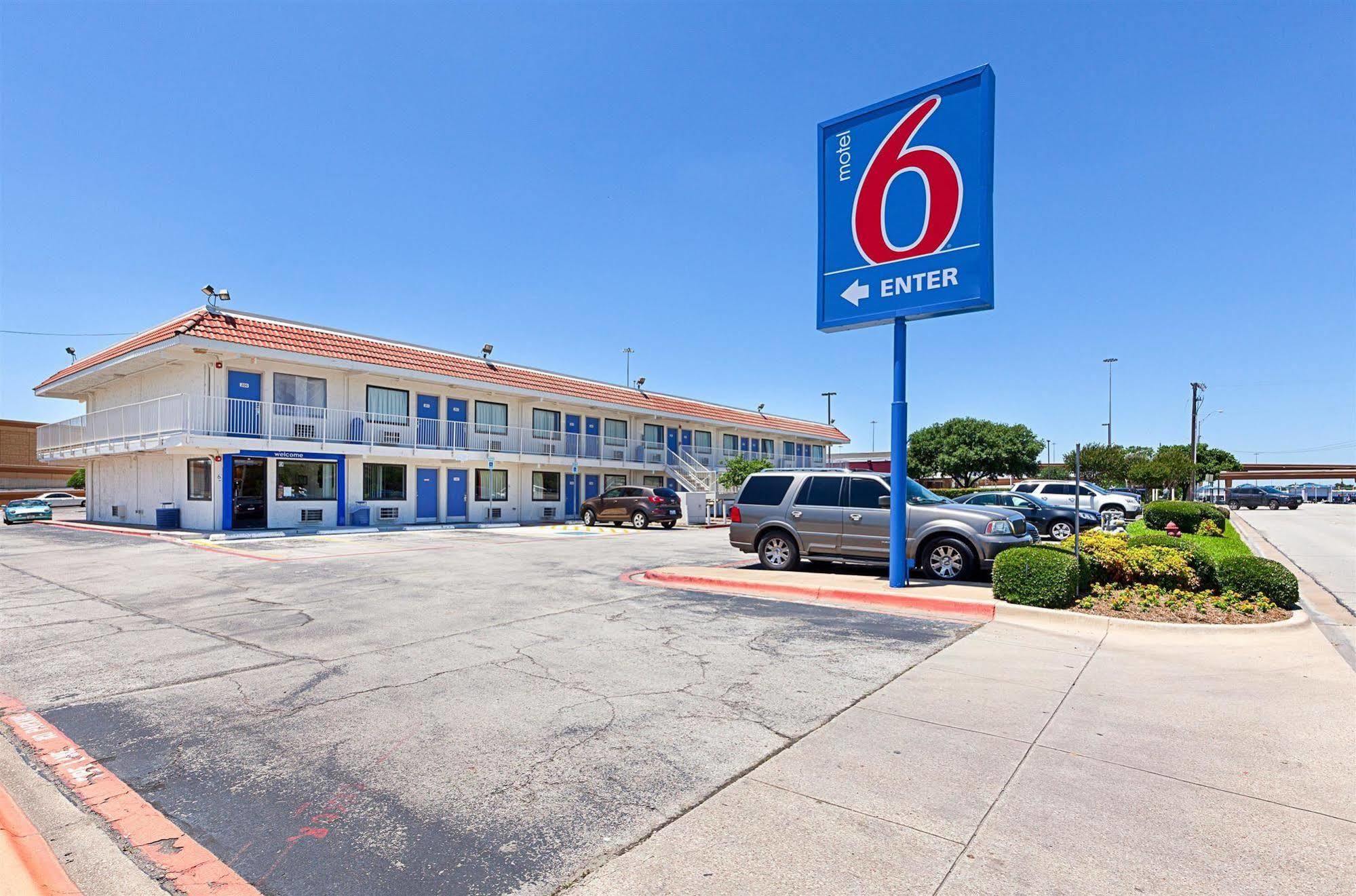 Motel 6-North Richland Hills, Tx Zewnętrze zdjęcie