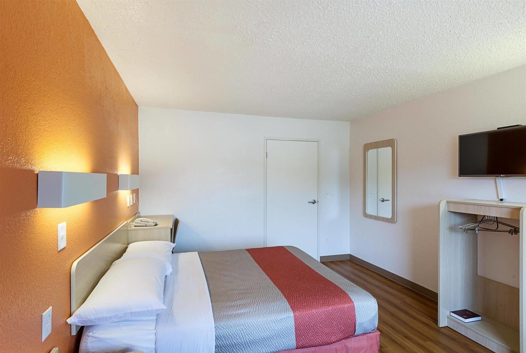 Motel 6-North Richland Hills, Tx Zewnętrze zdjęcie