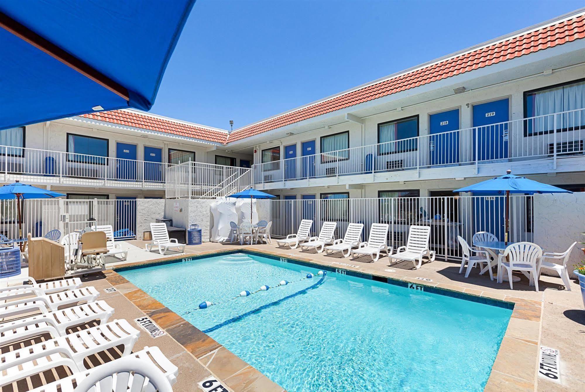 Motel 6-North Richland Hills, Tx Zewnętrze zdjęcie