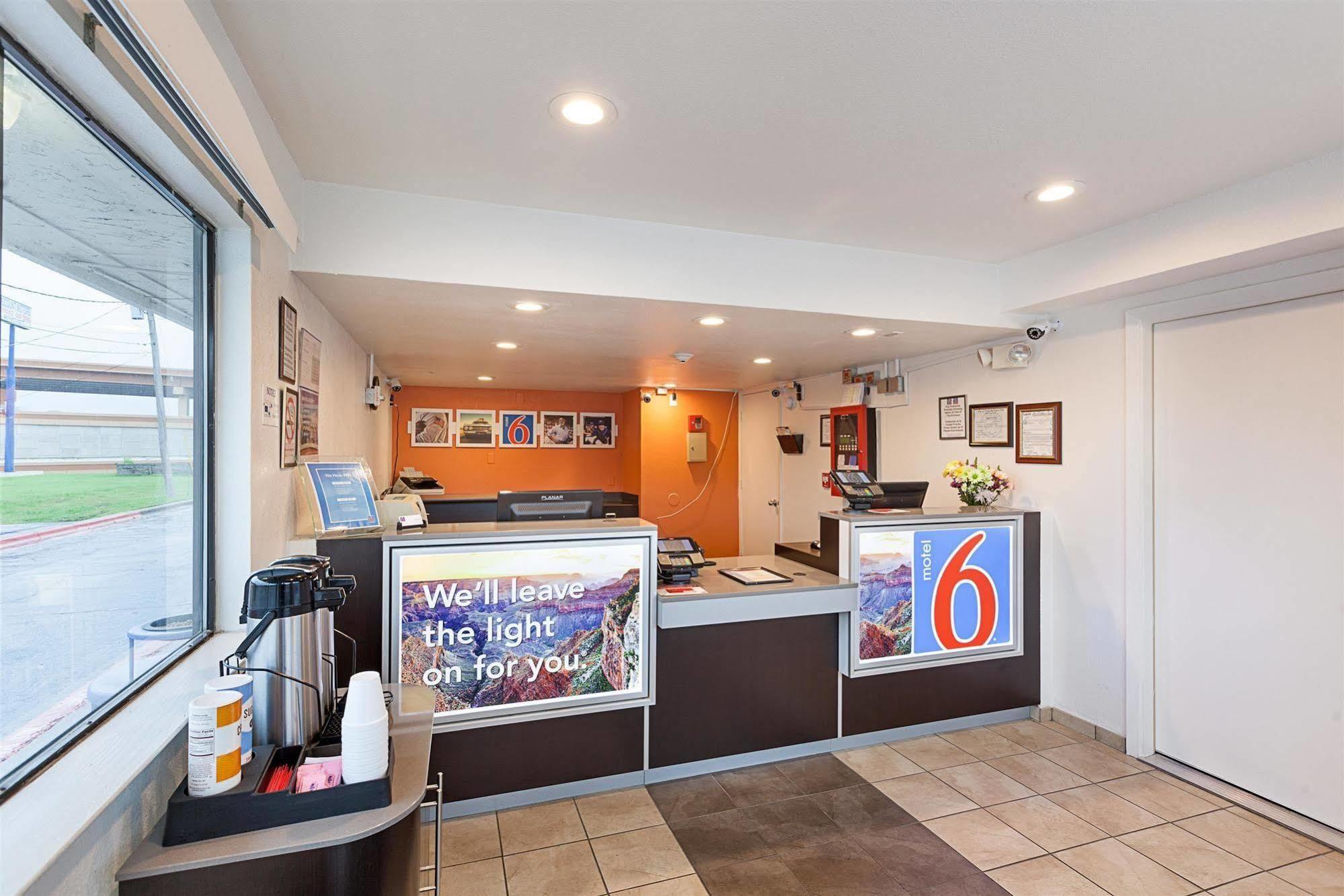 Motel 6-North Richland Hills, Tx Zewnętrze zdjęcie