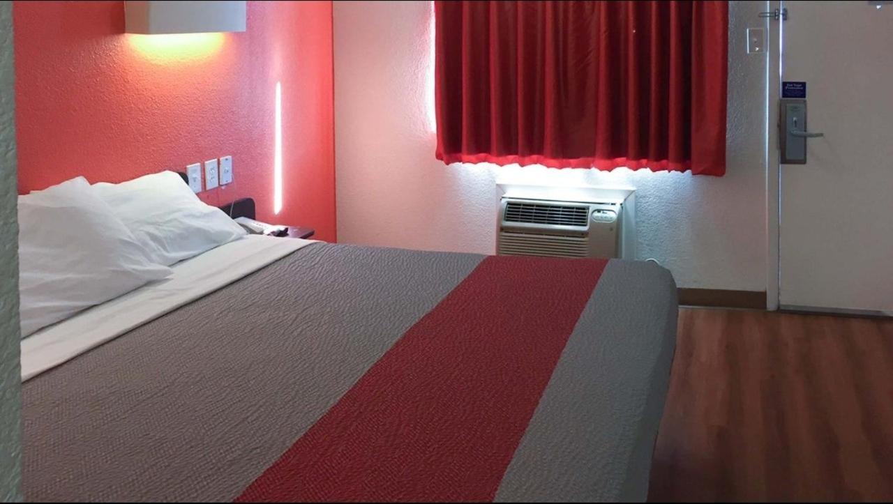 Motel 6-North Richland Hills, Tx Zewnętrze zdjęcie