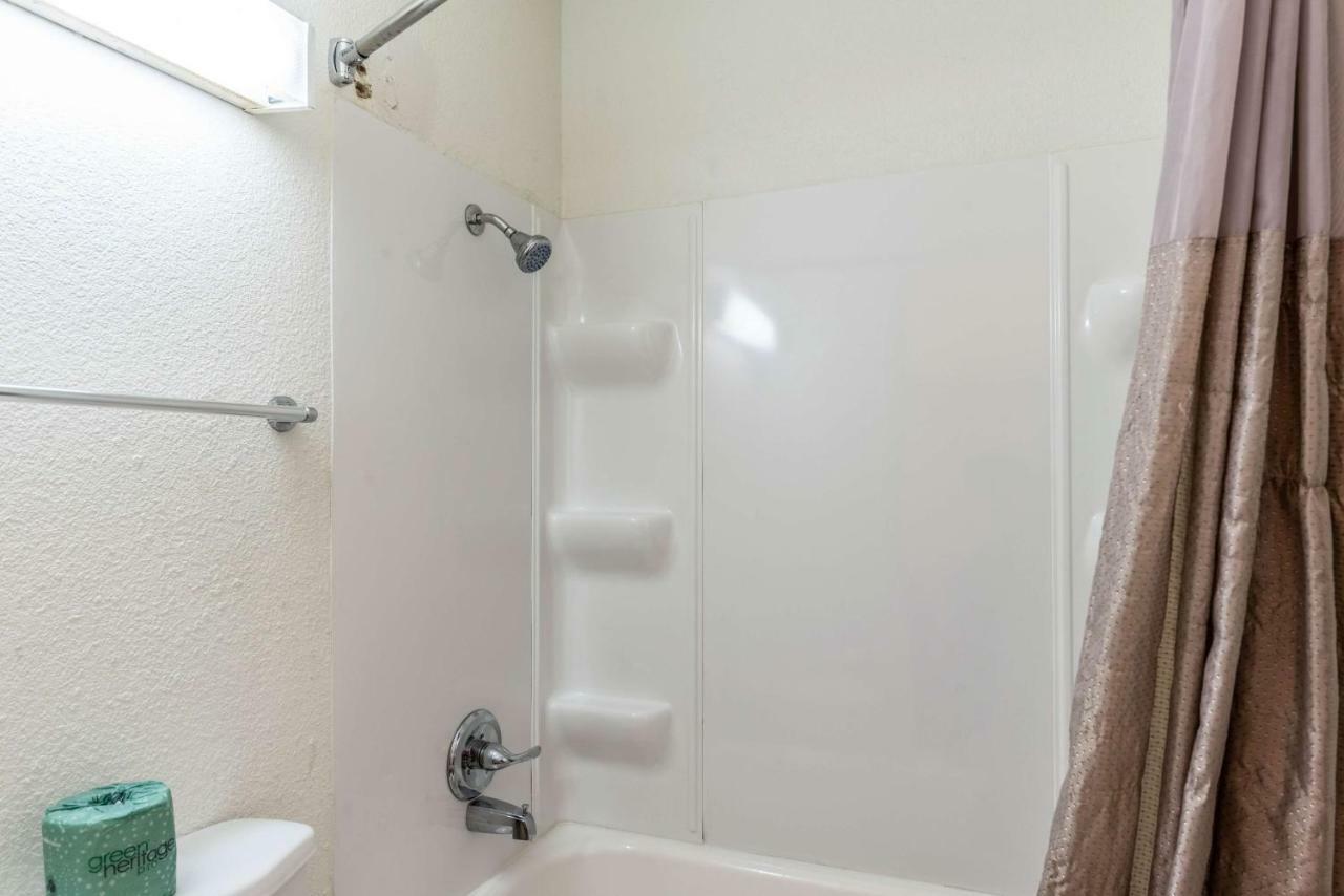 Motel 6-North Richland Hills, Tx Zewnętrze zdjęcie