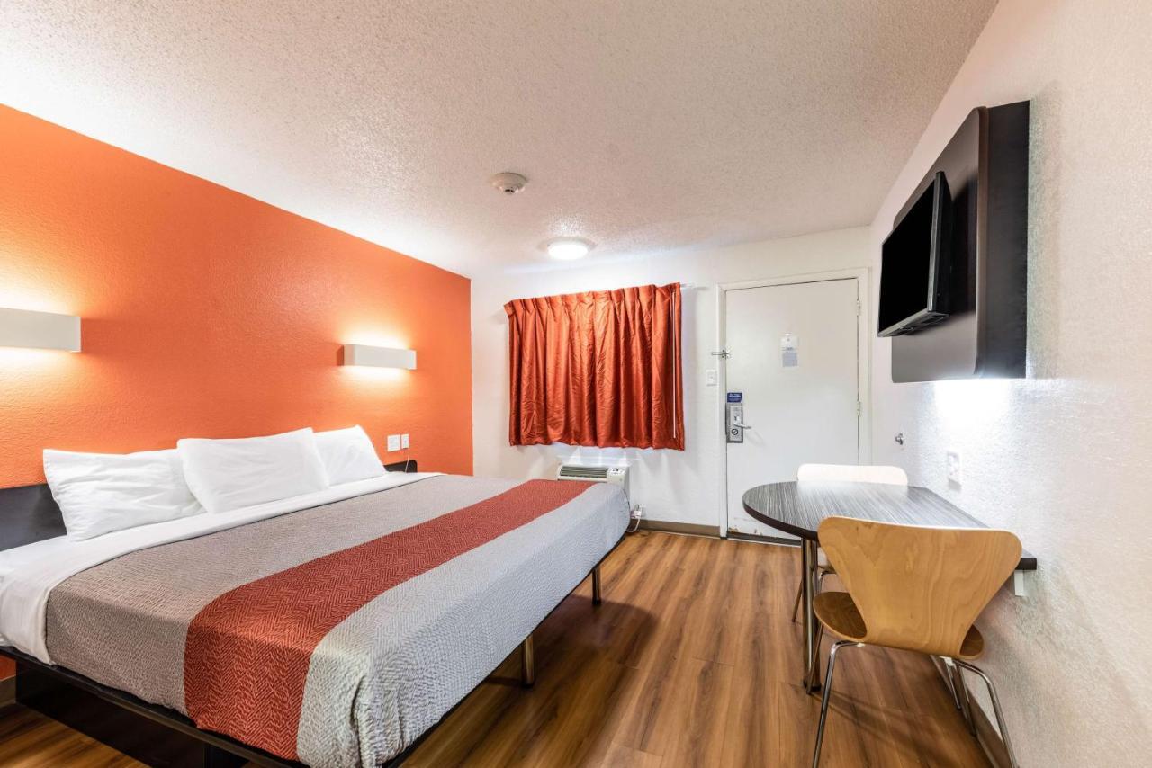 Motel 6-North Richland Hills, Tx Zewnętrze zdjęcie